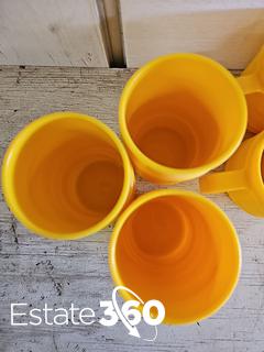 Rubbermaid Yellow Ribbed Stacking Cups Mugs Pair - Ruby Lane