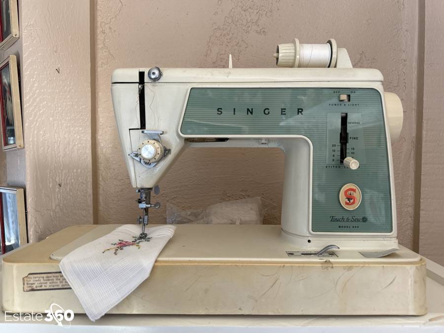 Vintage Singer Touch and Sew Model 649 Sewing Machine