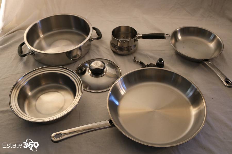 ROYAL PRESTIGE ASSORTED PIECES OF COOKWARE Auction