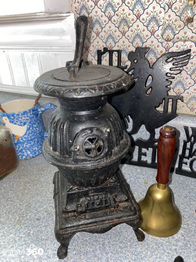 Lot - Salesman Sample Crescent Cast Iron Cook Stove