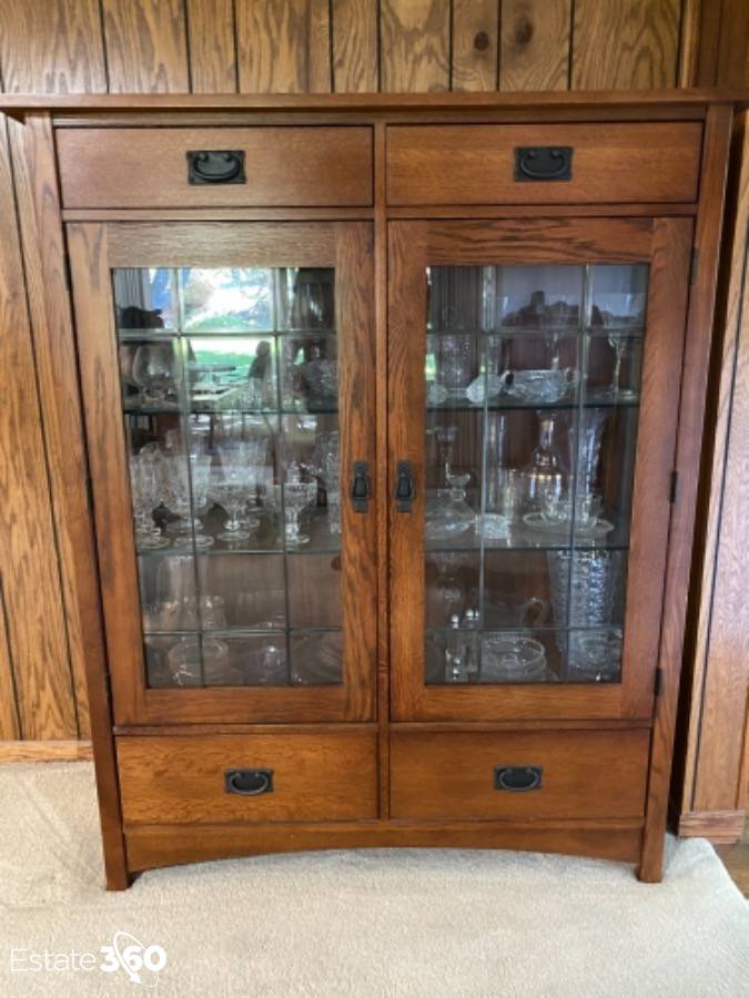Bassett Furniture Oak Mission Style China Cabinet Auction