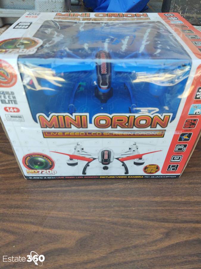 Mini orion live feed lcd hot sale screen drone