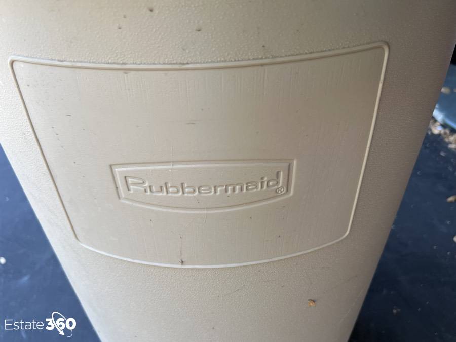 12 qt Bisque Roughneck Bucket by Rubbermaid at Fleet Farm