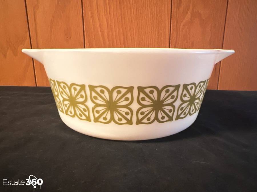 Vintage Pyrex Square Flowers Verde Divided Casserole Dish 1 1/2 Quart with  Lid